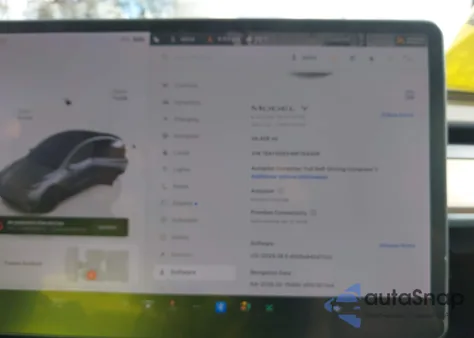 2022 Tesla Model Y Long Range Dual Motor All-Wheel Drive from USA, damaged, VIN 7SAYGDEE4NF354335